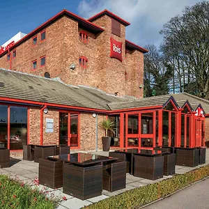 Hotel Ibis London Luton Airport