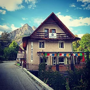 hotel-restaurant-le-martagon-villars-colmars.fr-provencehotel.com/